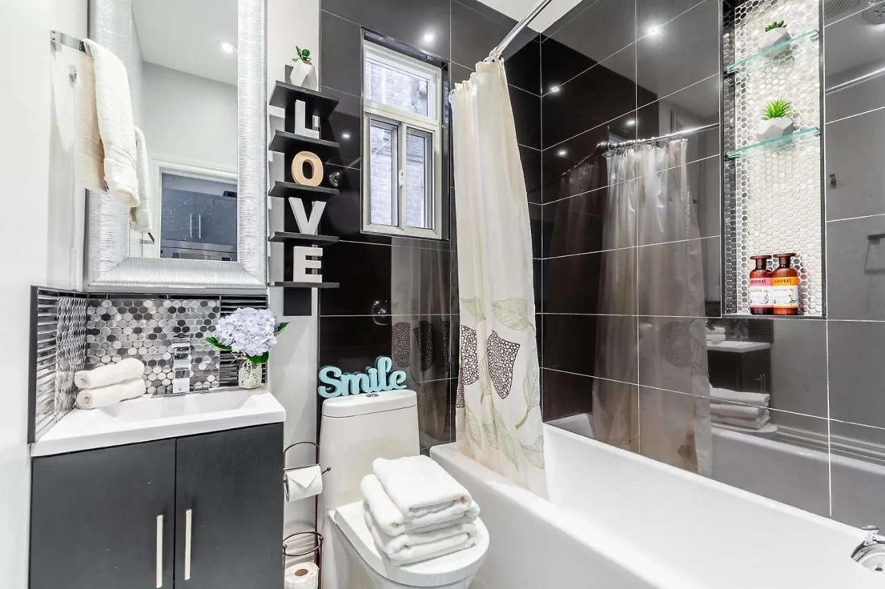 Nb Urban Luxury Suites Toronto 0*,  Canada