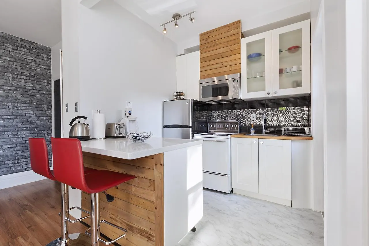 Nb Urban Luxury Suites トロント カナダ